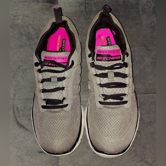 SKECHERS SKECH-KNIT WOMENS RUNNING A SNEAKERS FLEX SOLE MEMORY FOAM SIZE 8 - Picture 3 of 6